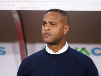 Egzotikus helyen vállal munkát Patrick Kluivert