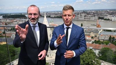 Hegyezzétek fületeket, drága feleim: politikai polgárháborút szít Magyar Péter – és bizony Alinsky módszerei is játszanak!