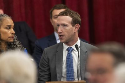 Ezt nem láttuk jönni: Zuckerberg megirigyelte a szólás- és véleményszabadságot Elon Musktól