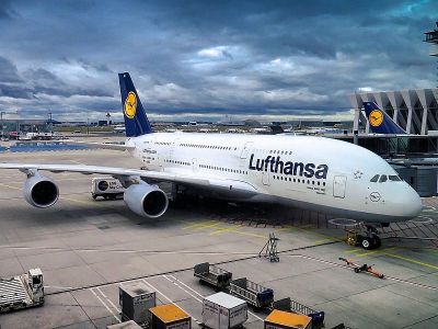 Tízezer alkalmazottat vesz fel idén a Lufthansa Csoport