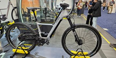 CES 2025: Divatos e-bringákkal jön Európába a Heybike