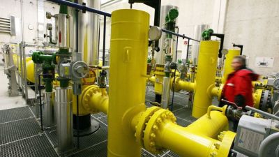 Hungarians Find Ukraine's Gas Transit Blackmail Unacceptable