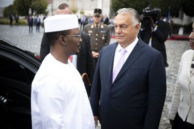 Orbán Viktor: A magyar kormány kiáll a csádi kormány mellett