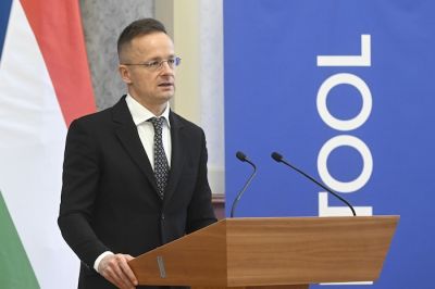 Szijjártó Péter: a lengyel-magyar barátság túléli a lengyel külügyminiszter áskálódását