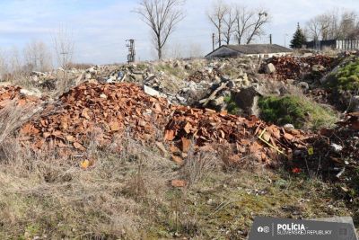 Négyezer tonnányi építési hulladékot halmoztak fel Nagyfödémesen (FOTÓK)