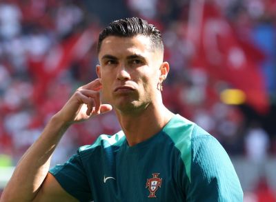 Nem semmi: elképesztően drága luxusrepülőt vásárolt Ronaldo