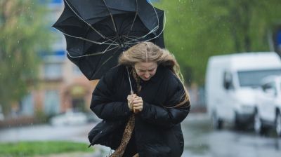 Rekorderős szelet mértek ma Budapesten, ilyen tüneteket okozhat