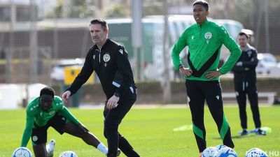 Robbie Keane mindenkinek lehetőséget adott a Münster ellen, csak Dibuszt mellőzte