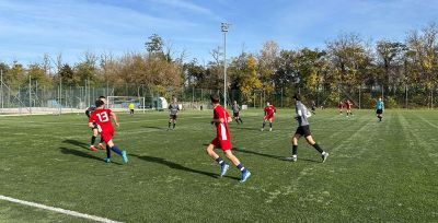 Focizni szerető fiatalokat vár a Fővárosi Vízművek Sportkör az U19-es csapatába