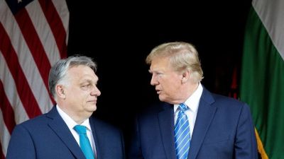 Orbán Viktorban és a miniszterelnök Trumppal való személyes barátságában bízik az európai autóipar