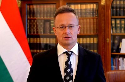 Szijjártó Péter kijelentette: vége a háború- és migrációpárti őrületnek (VIDEÓ!)