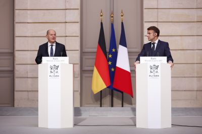 Macron és Scholz „erős és egységes” Európát szorgalmaz Trump politikájának kihívásával szemben