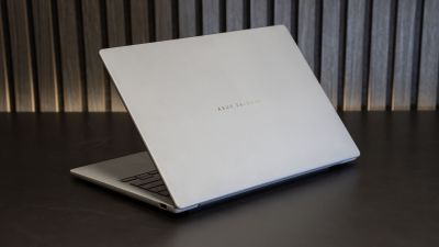 ASUS Zenbook A14: A tökéletes útitárs