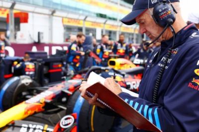 „Mást nem aggasztottak a problémák” – Newey a Red Bull visszaeséséről