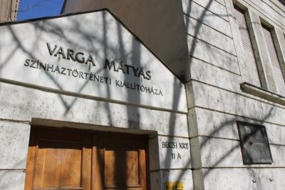 Bezárta a Móra-múzeum a Varga Mátyás kiállítóházat