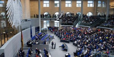 Mégis csak leszavazta a Bundestag a bevándorlást szigorító törvényjavaslatot, hiába fogott össze a CDU/CSU és a szélsőjobboldali AfD