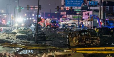 Lezuhant egy mentőrepülőgép Philadelphiában, senki sem élhette túl a balesetet