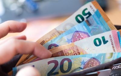 Hamarosan új külsőt kapnak az euróbankjegyek