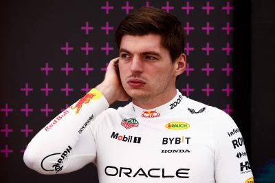 „Még ha Verstappen az utolsó helyen végezne, akkor is megérné neki egymilliárdért”